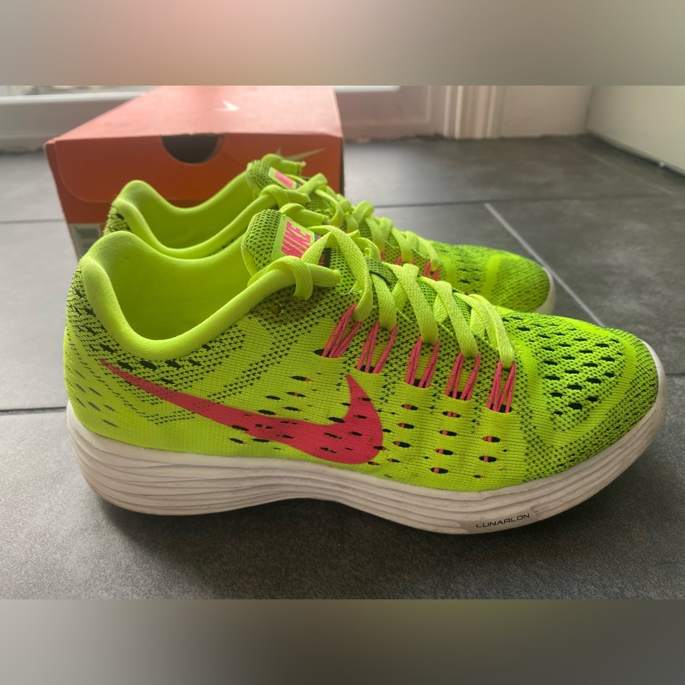 Nike Lunartempo Sneakets